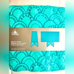 Disney Little Mermaid Ariel Mermaid Tail Fins Deluxe Beach Towel 30" x 54" NEW
